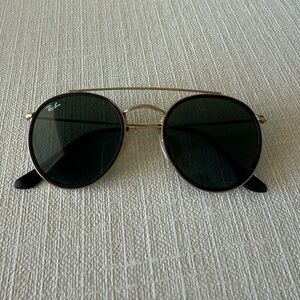 Ray Ban Sunglasses- great condition!